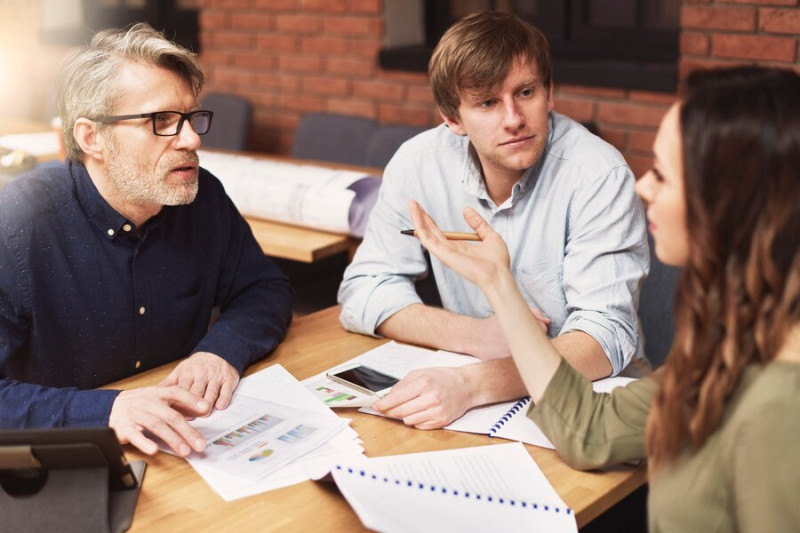 Building Your Emergency Fund as a Newcomer in Canada: A Comprehensive Guide