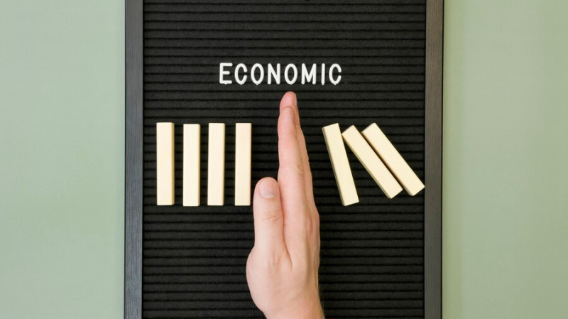 The Misleading Use of Per Capita GDP: Numerators, Denominators, and Living Standards